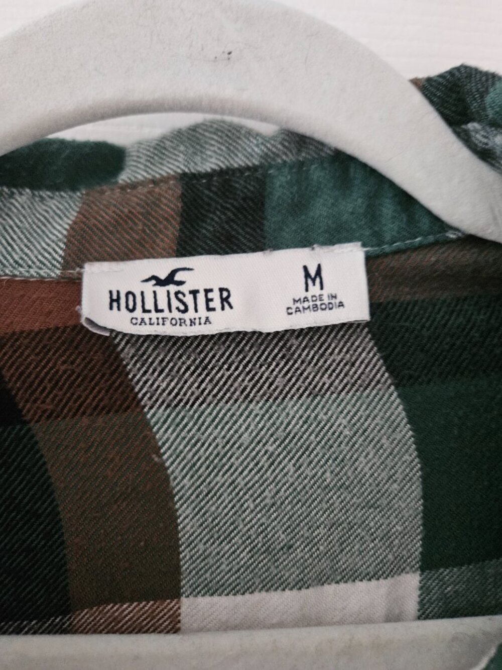 Mens(Unisex) Plaid Hollister Flannel Button Down Shirt - Picture 3 of 6